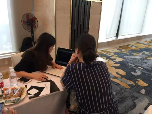 無(wú)錫紫蘋(píng)果裝飾